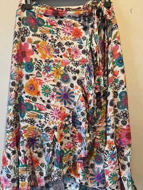 1970s Style Floral Wrap Skirt Boho Hippy Glower Power Size S